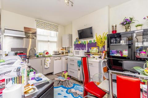 2 bedroom flat for sale, 82 Euston Road, Morecambe LA4