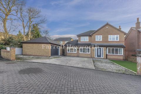 4 bedroom detached house for sale, The Cloisters, Leyland PR25