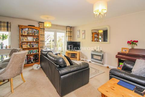 3 bedroom semi-detached house for sale, Esthwaite Gardens, Lancaster LA1