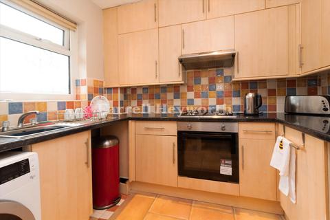 1 bedroom flat for sale, Manor Park, Preston PR2