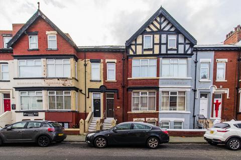 8 bedroom house for sale, Lonsdale Road, Blackpool FY1