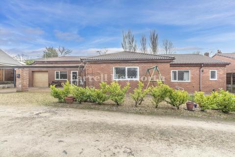 3 bedroom bungalow for sale, Lilac Mead, Chorley PR6