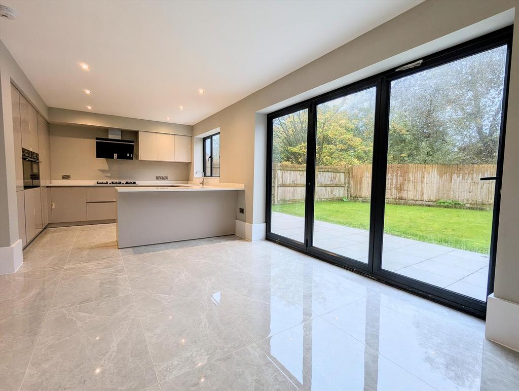 Plot 6 family room 3