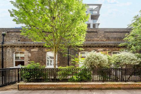 3 bedroom terraced house for sale, Major Draper Street, Woolwich Riverside, London, SE18