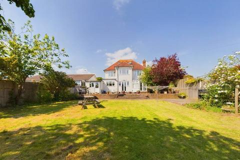 5 bedroom detached house for sale, Arundel Road, Worthing BN13