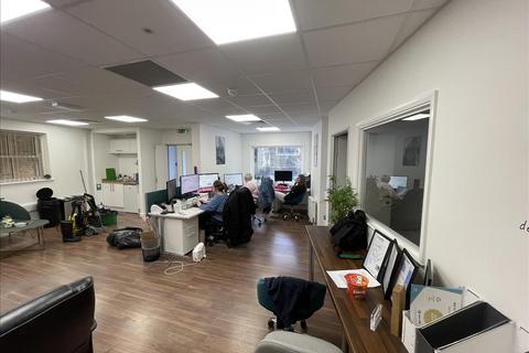 Office to rent, 13-15 High Street , St. Mary Cray, Orpington, Bromley, Kent, BR5