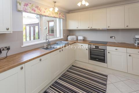 6 Brier Drive, Heysham, Morecambe, LA3 2QU