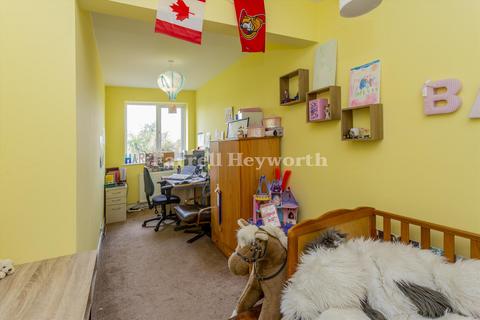 23 Highlands Grove, Barrow-in-furness, LA13 0AJ