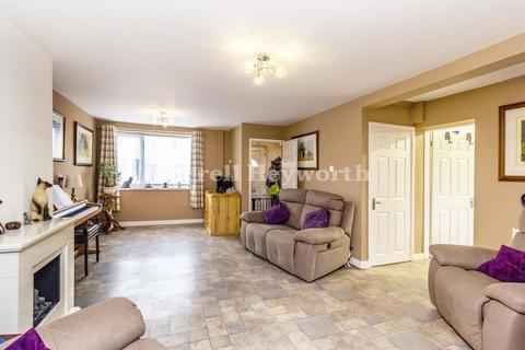 76 Longway, Barrow-in-furness, LA13 0DP