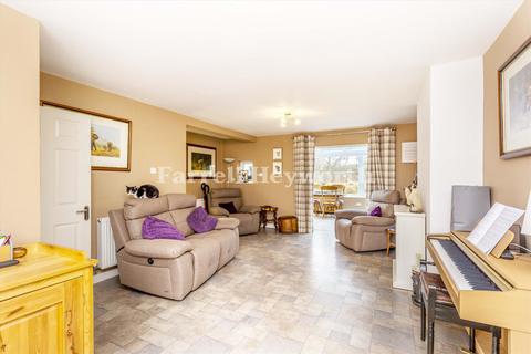 76 Longway, Barrow-in-furness, LA13 0DP