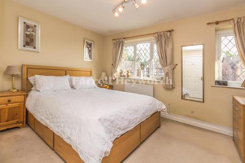 45 Ashdown Drive, Clayton Le Woods, Chorley, PR6 7SQ