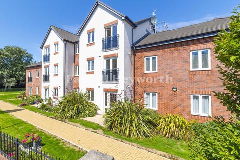 2 bedroom flat for sale, Poachers Way, Thornton Cleveleys FY5