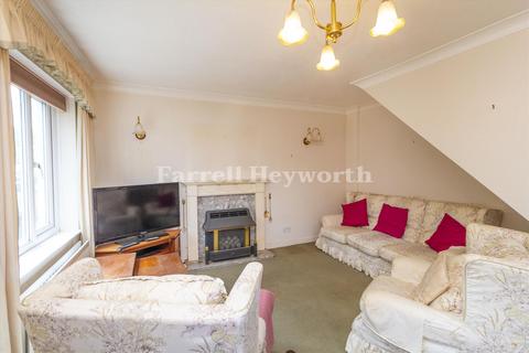 1 Glebe Close, Burton, Carnforth, LA6 1PL