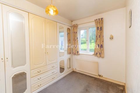 1 Glebe Close, Burton, Carnforth, LA6 1PL