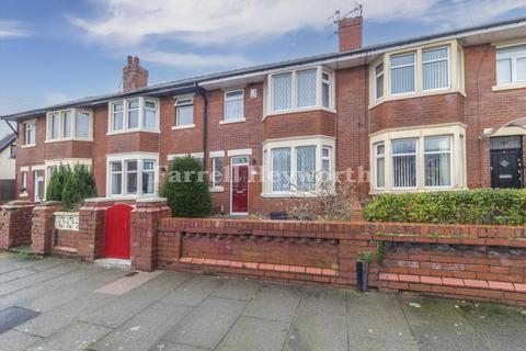 8 Arnott Road, Blackpool, FY4 4ED