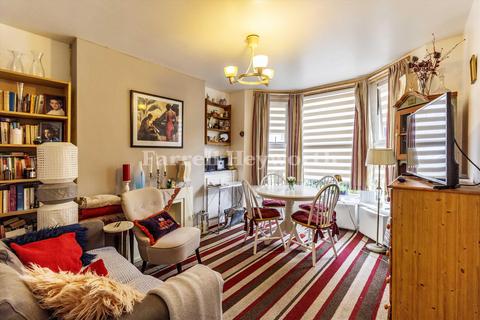 2 bedroom flat for sale, Bold Street, Morecambe LA3