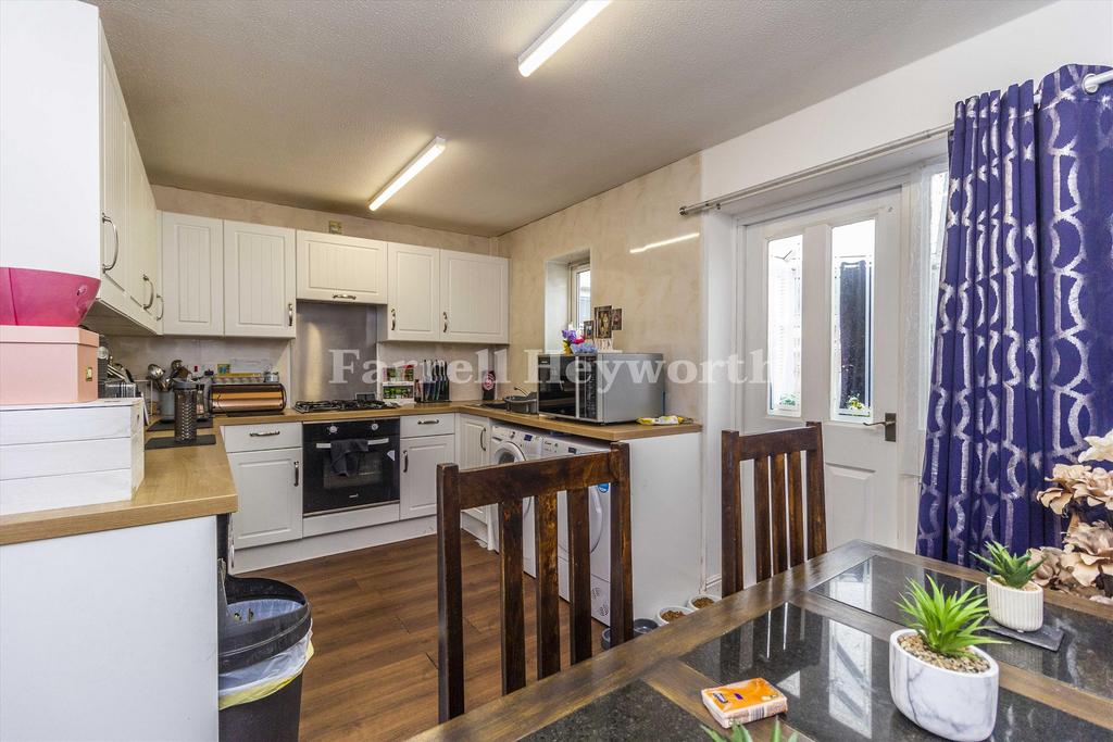 Kitchen dining room