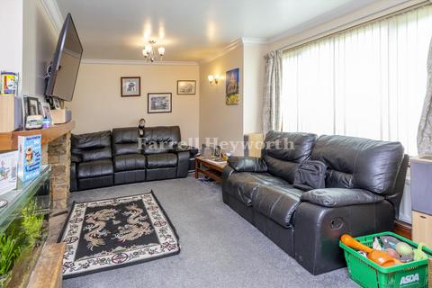 4 bedroom house for sale, The Orchards, Morecambe LA3