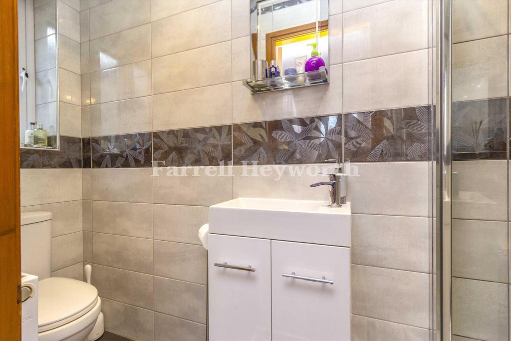 Ensuite