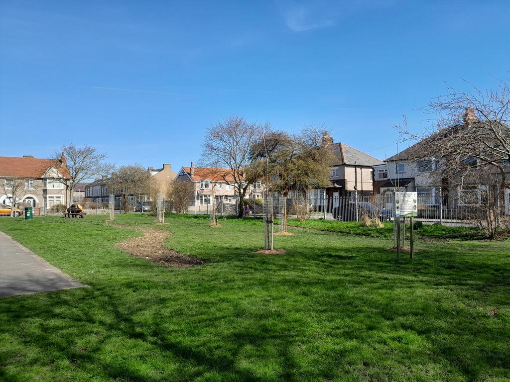 Regent Park Parkland