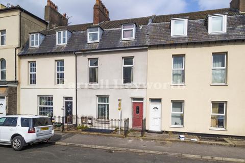 5 bedroom house for sale, Warren Street, Fleetwood FY7