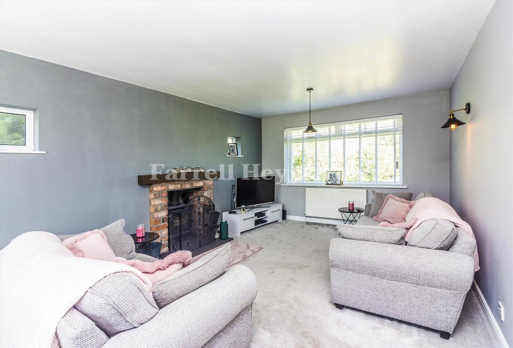 Lounge image 2