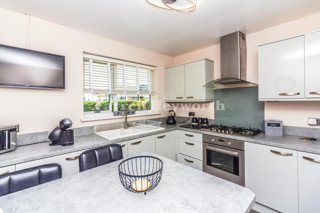 Kitchen image 2