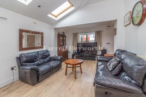 3 bedroom house for sale, Aldwych Drive, Preston PR2