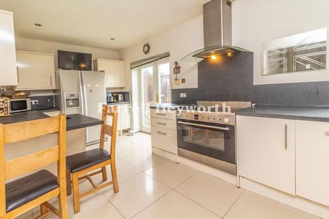 49 Aldwych Drive, Ashton On Ribble, Preston, PR2 1SL