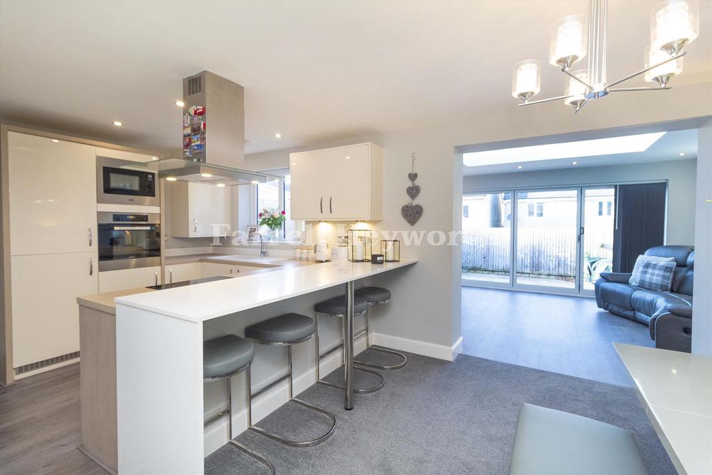 Open Plan Living 3