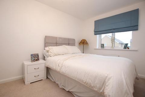 2 bedroom terraced house to rent, Midland Road, Peterborough PE3