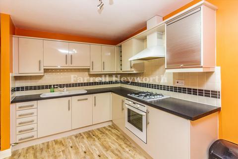 3 bedroom flat for sale, Ladybank Avenue, Preston PR2