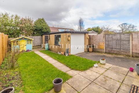 22 Oaklands Drive, Penwortham, Preston, PR1 0XY