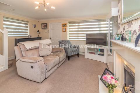 22 Oaklands Drive, Penwortham, Preston, PR1 0XY