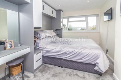22 Oaklands Drive, Penwortham, Preston, PR1 0XY