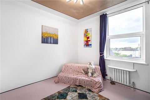 Flat 3, 21 Grange Road, Thornton Heath, CR7 8SA