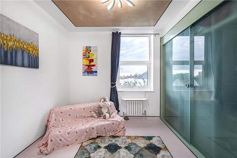 Flat 3, 21 Grange Road, Thornton Heath, CR7 8SA