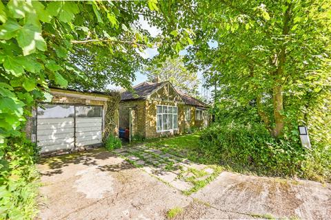 3 bedroom bungalow for sale, Wills Lane, Newchurch, Romney Marsh, Kent, TN29