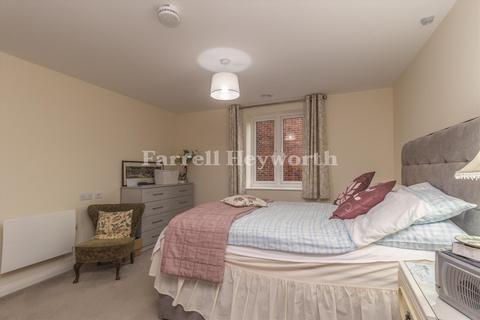 2 bedroom flat for sale, Burlington Gardens, Leyland PR25