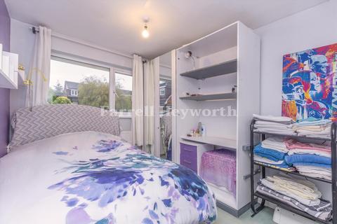 3 Chiltern Close, Horwich, Bolton, BL6 7NN