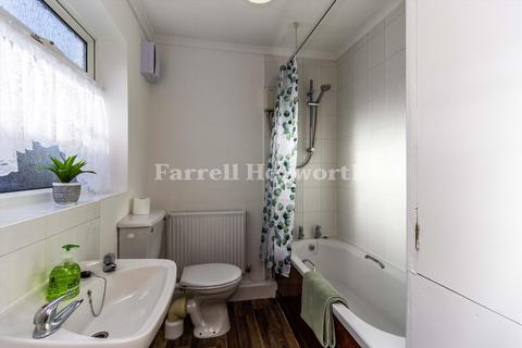 104 Gloucester Street, Barrow-in-furness, LA13 9RY