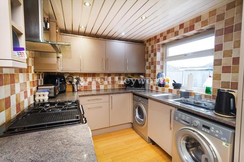 7 Beverly Close, Thornton-cleveleys, FY5 5DR