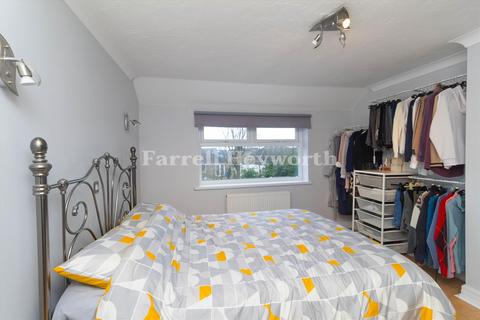 7 Beverly Close, Thornton-cleveleys, FY5 5DR