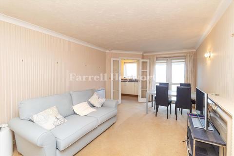 1 bedroom flat for sale, South Promenade, Lytham St. Annes FY8