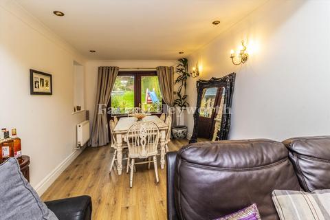 110 Powis Road, Ashton On Ribble, Preston, PR2 1AE