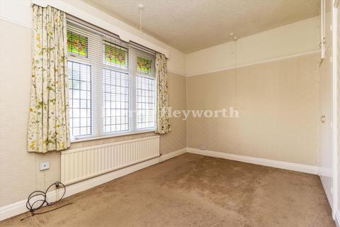 275 Heysham Road, Heysham, Morecambe, LA3 1PY
