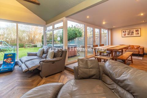 5 bedroom house for sale, Preston New Road, Blackpool FY4