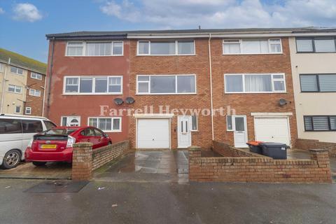 104 Beach Road, Thornton-cleveleys, FY5 1EH
