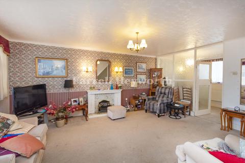 104 Beach Road, Thornton-cleveleys, FY5 1EH