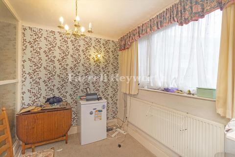 104 Beach Road, Thornton-cleveleys, FY5 1EH